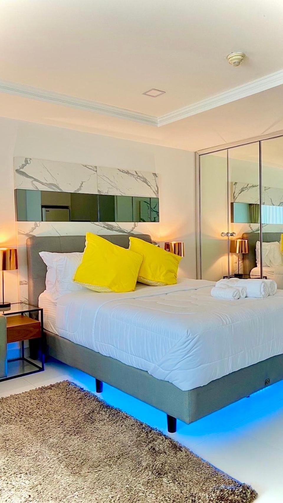 Sukhumvit13 Luxury Căn hộ Bangkok